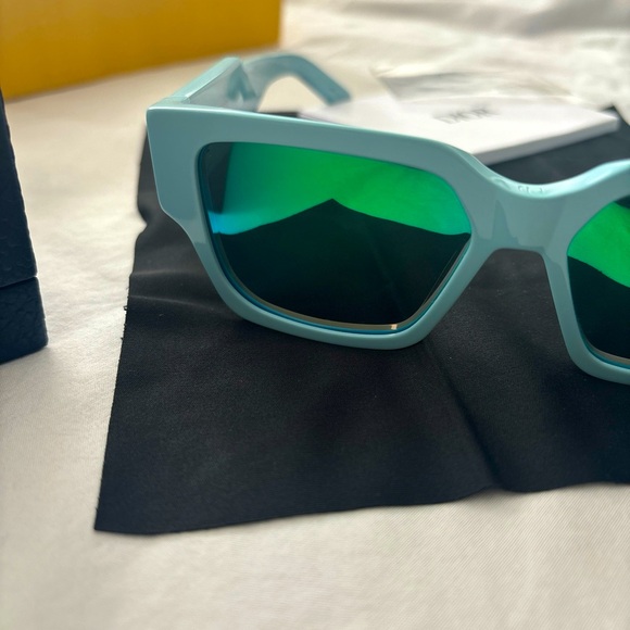 DIOR Sunglasses Men CD SU 80C7 LIMITED EDITION SKY BLUE GREEN MIRROR - Picture 8 of 11